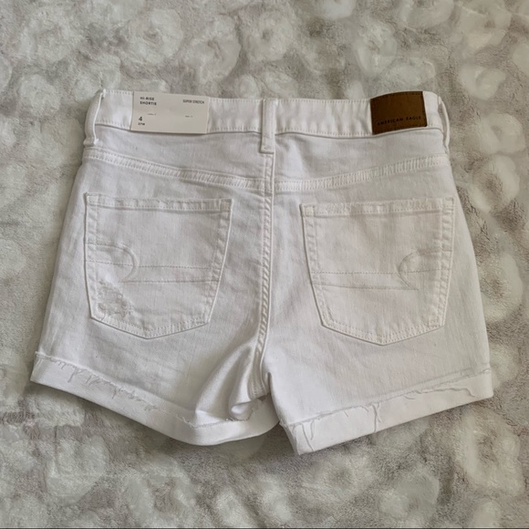 NWT American Eagle White Hi-Rise Shortie Size 4 - Picture 11 of 14